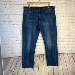 Lucky Brand Men’s Jeans, 221 Straight Jeans,‎ Size W38 x L30